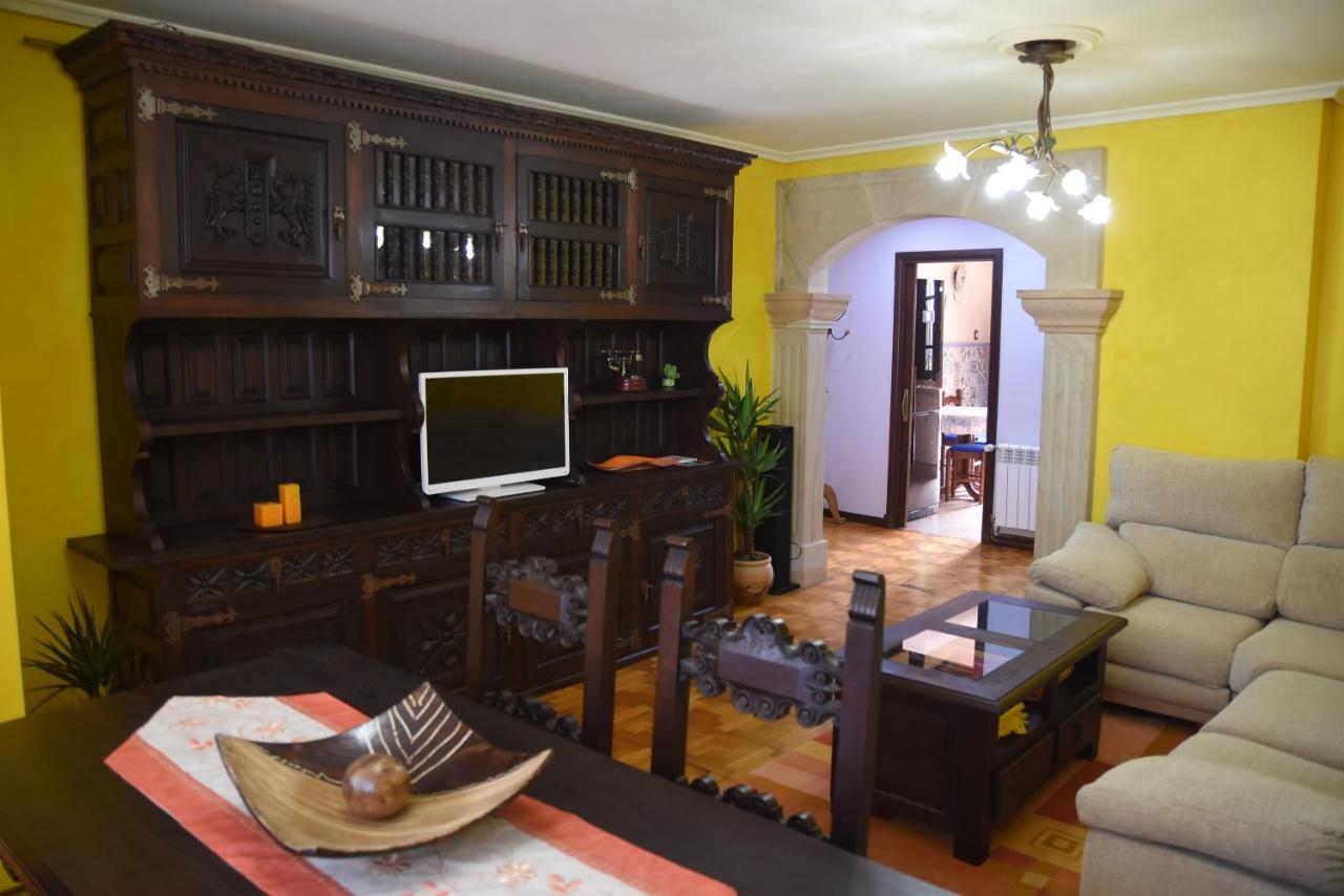 Pisazo En Pleno Centro De Santillana Con Terraza Сантильяна-дель-Мар Экстерьер фото